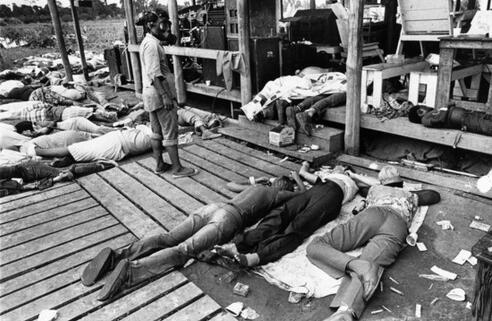 美国1978年“人民圣殿教”集体自杀邪教恐怖事件