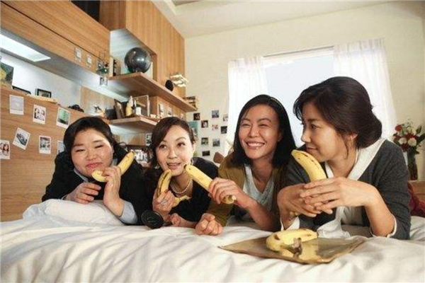 不容错过的10部韩国喜剧片: 阳光姐妹淘和隐秘而伟大上榜