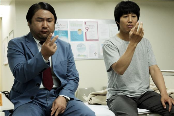 让你笑出声的6部韩国喜剧电影: 奇怪的她上榜极限职业第一