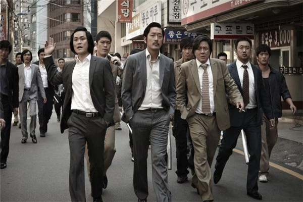 韩国十大黑帮电影:：《黄海》上榜、《中国城》由鬼怪新娘主演