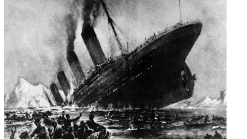 中国的泰坦尼克号 太平轮事件(因超载和夜间航行导致932人遇难)
