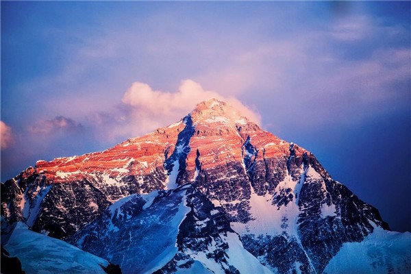 世界海拔最高的地方是哪里 珠穆朗玛峰海拔高度8844米
