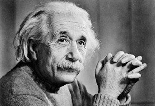 爱因斯坦死前说了什么？？临死前秘密曝光