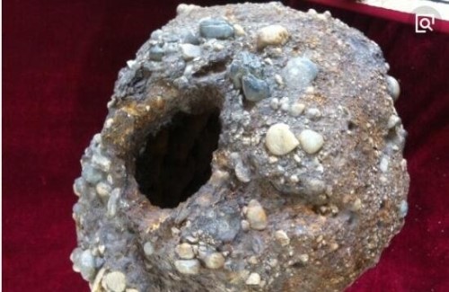 破解金陵神罐奇石之谜 历经万年自然形成的空心彩石/罕见
