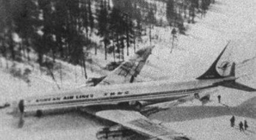 飞机消失35年又飞回来？1990飞机穿越时空事件真相揭秘