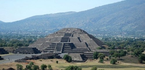 月亮金字塔 突然消失的特奥蒂瓦坎文明