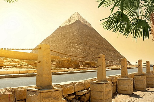 埃及金字塔的恐怖传说有哪些?埃及金字塔的神秘传说其实很假很假